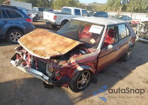 1989 Plymouth Horizon Expo z USA, uszkodzony, nr VIN 1P3BL18D0KY431472